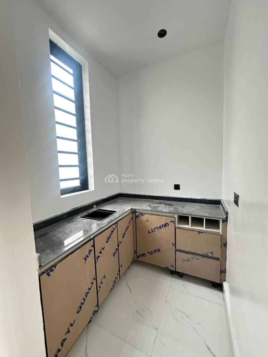 Spacious 5 Bedroom Detached with Bq, Rooftop, Pool and Cinema, Lekki Phase 1, Lekki, Lagos, Detached Duplex for Sale