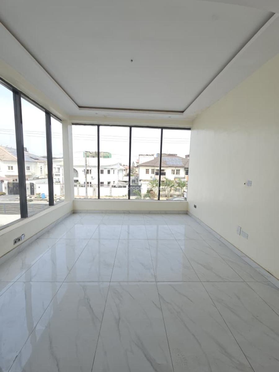 Spacious 6 Bedroom Detached with Bq, Cinema and Pool, Lekki Phase 1, Lekki, Lagos, Detached Duplex for Sale