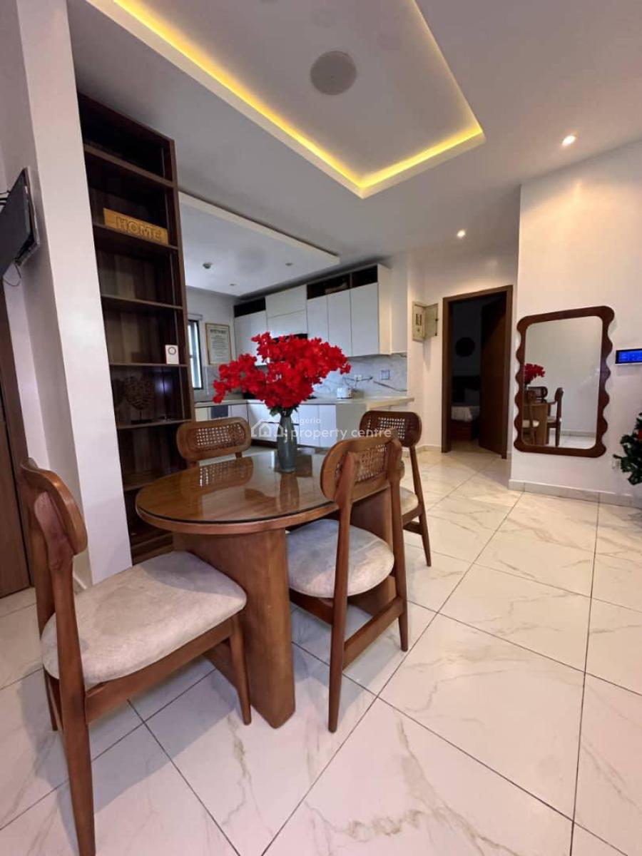 2 Bedroom Serviced Apartment, Lekki Phase 1, Lekki, Lagos, Flat / Apartment Short Let