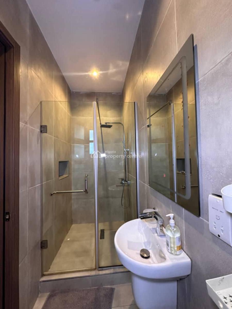 2 Bedroom Serviced Apartment, Lekki Phase 1, Lekki, Lagos, Flat / Apartment Short Let