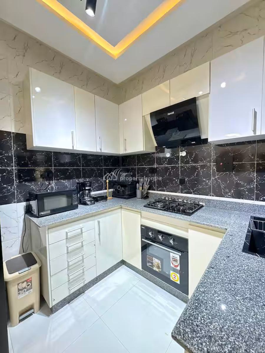 Oaksvale 3 Bedroom Afro Modern Duplex Apartment, Ken Carol Estate, Ogui Road, Enugu, Enugu, Flat / Apartment Short Let