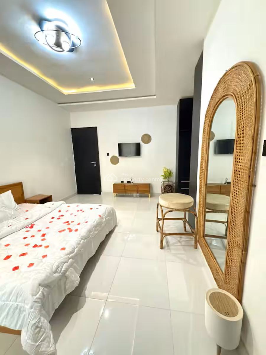 Oaksvale 3 Bedroom Afro Modern Duplex Apartment, Ken Carol Estate, Ogui Road, Enugu, Enugu, Flat / Apartment Short Let