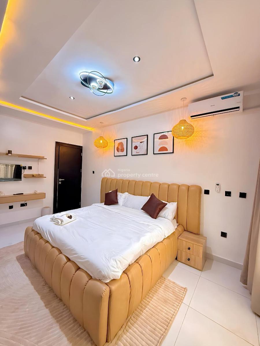 Oaksvale 4 Bedroom Apartment, Ken Carol Estate, Ogui Road, Enugu, Enugu, Flat / Apartment Short Let