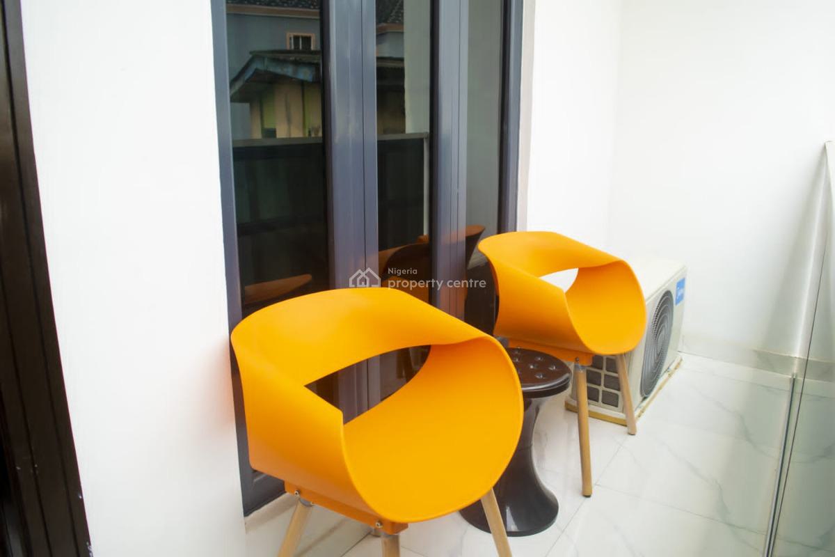 2 Bedroom Apartment, Surulere, Lagos, Flat / Apartment Short Let