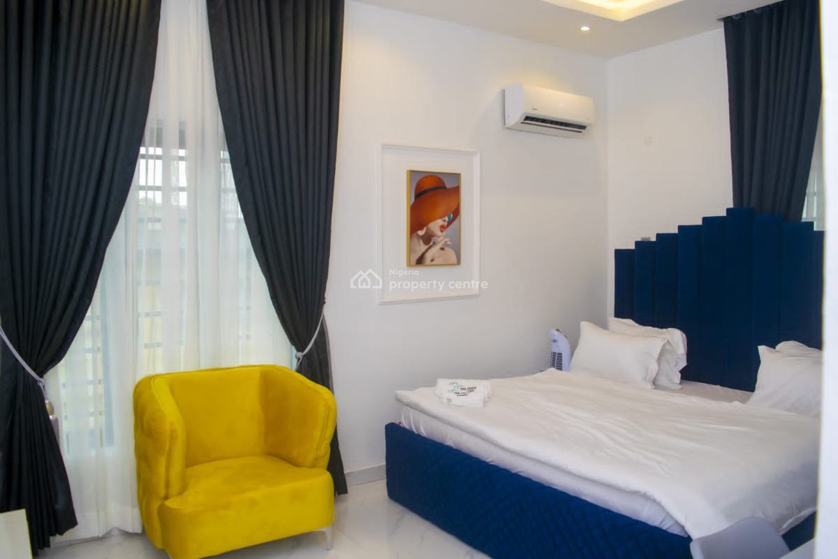 2 Bedroom Apartment, Surulere, Lagos, Flat / Apartment Short Let