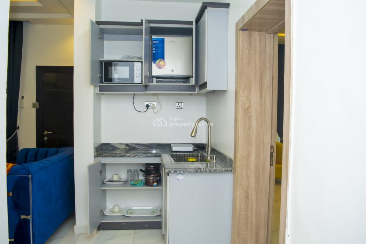 2 Bedroom Apartment, Surulere, Lagos, Flat / Apartment Short Let