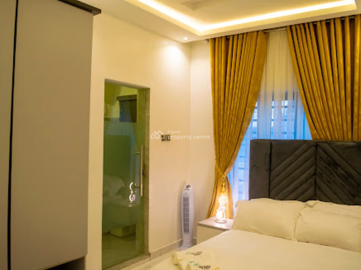 2 Bedroom Apartment, Surulere, Lagos, Flat / Apartment Short Let