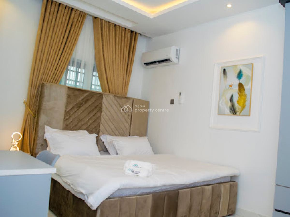 2 Bedroom Apartment, Surulere, Lagos, Flat / Apartment Short Let