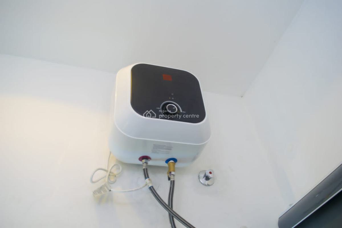 2 Bedroom Apartment, Surulere, Lagos, Flat / Apartment Short Let