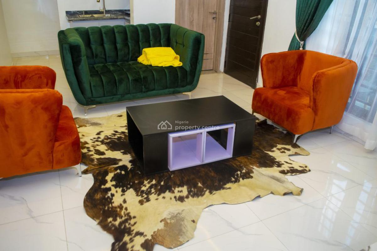 2 Bedroom Apartment, Surulere, Lagos, Flat / Apartment Short Let