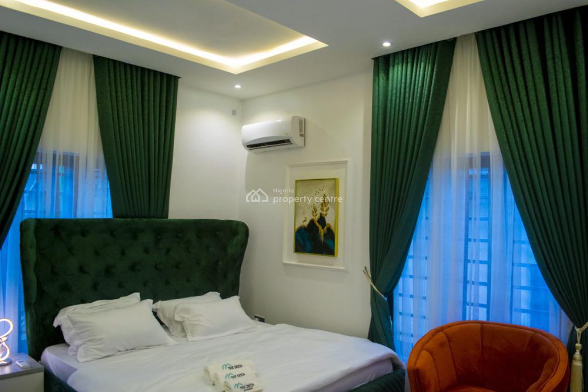 2 Bedroom Apartment, Surulere, Lagos, Flat / Apartment Short Let