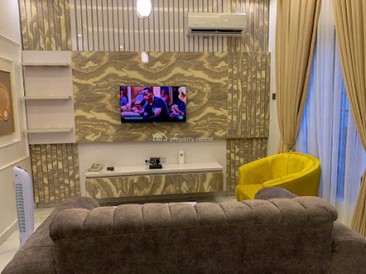 1 Bedroom Apartment, Surulere, Lagos, Mini Flat (room and Parlour) Short Let