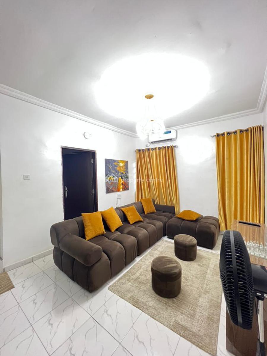 1 Bedroom Cozy Apartment in a Serene Neighborhood, Maryland, Lagos, Flat / Apartment Short Let