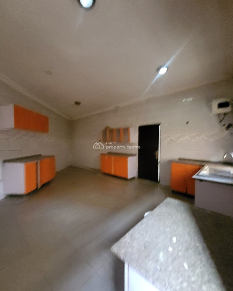 Luxurious Massive 3bedroom Flat, By American International School, Durumi, Abuja, Flat / Apartment for Rent