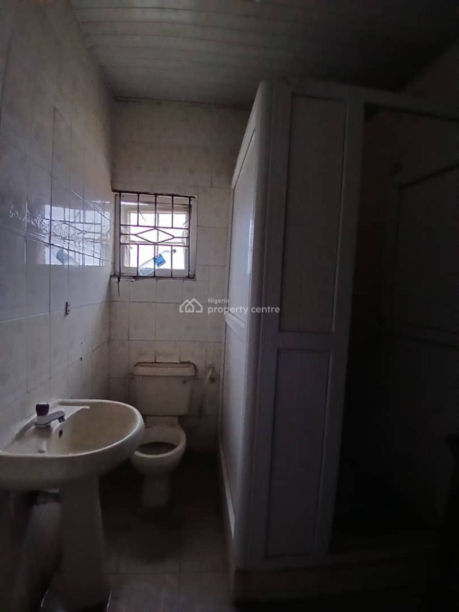 a Room with Shared Toilet in a Shared Apartment Inside a Gated, Badore, Ajah, Lagos, Flat / Apartment for Rent