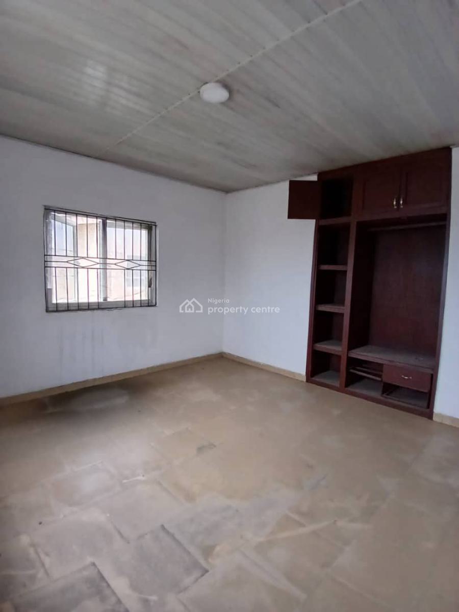a Room with Shared Toilet in a Shared Apartment Inside a Gated, Badore, Ajah, Lagos, Flat / Apartment for Rent