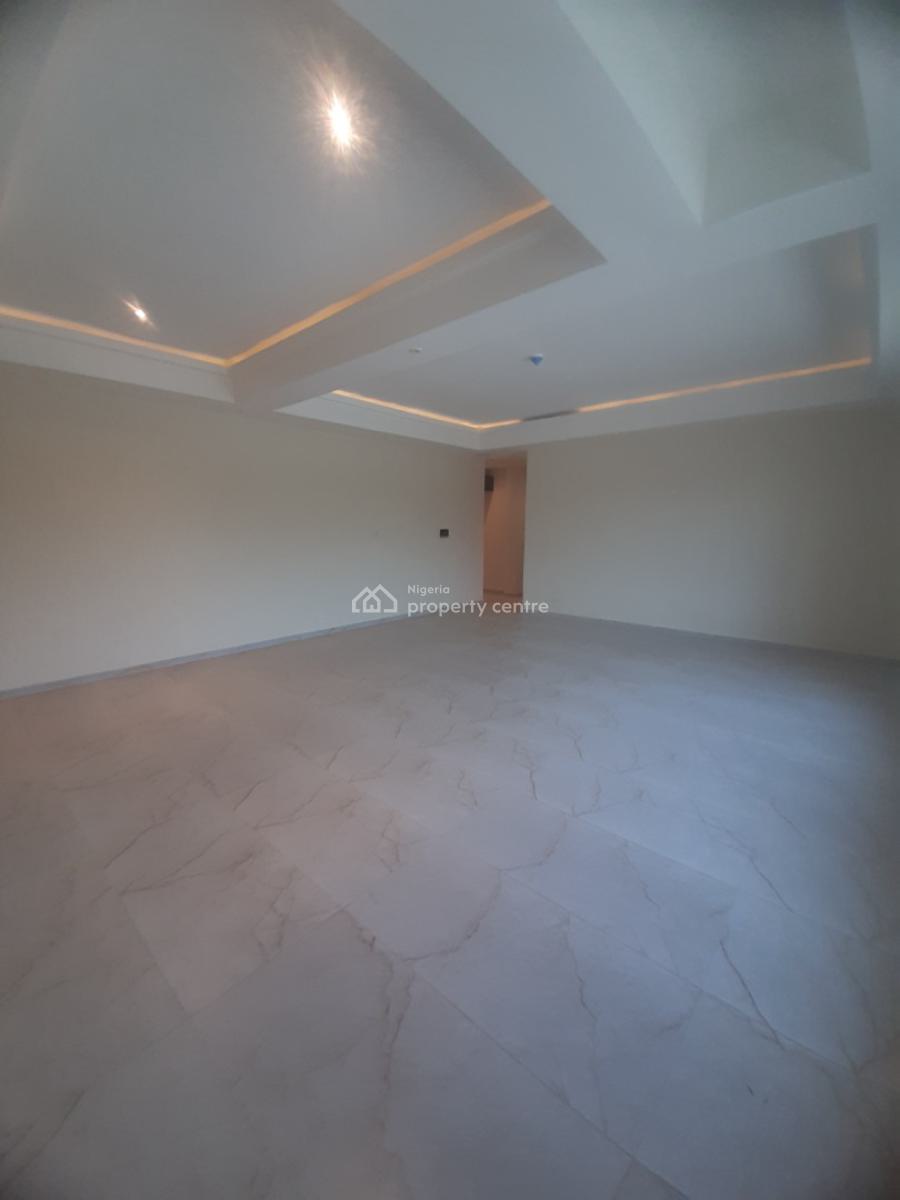 Newly Built and Serviced with 24/7 Power Supply 2 Bedroom En-suite Fla, Victoria Island (vi), Lagos, Flat / Apartment for Rent