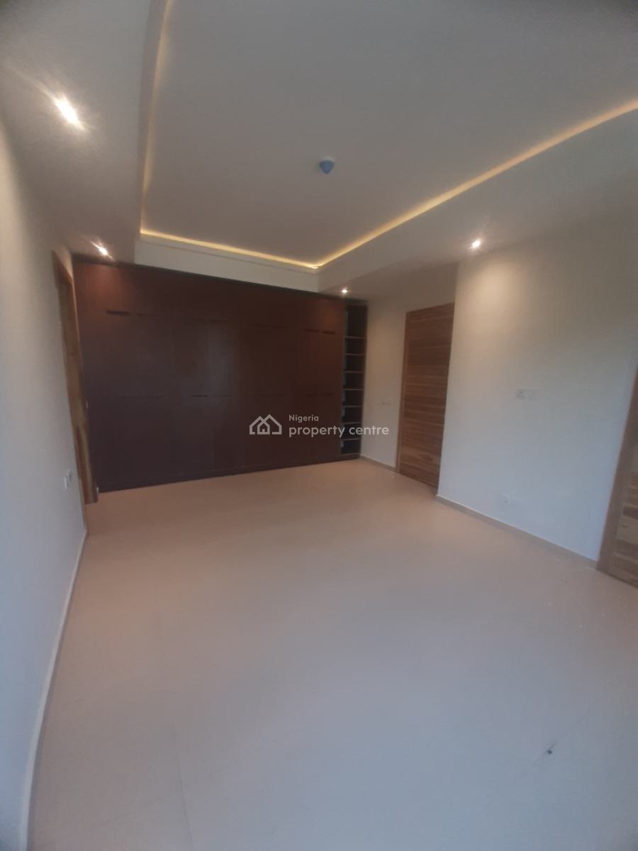 Newly Built and Serviced with 24/7 Power Supply 2 Bedroom En-suite Fla, Victoria Island (vi), Lagos, Flat / Apartment for Rent