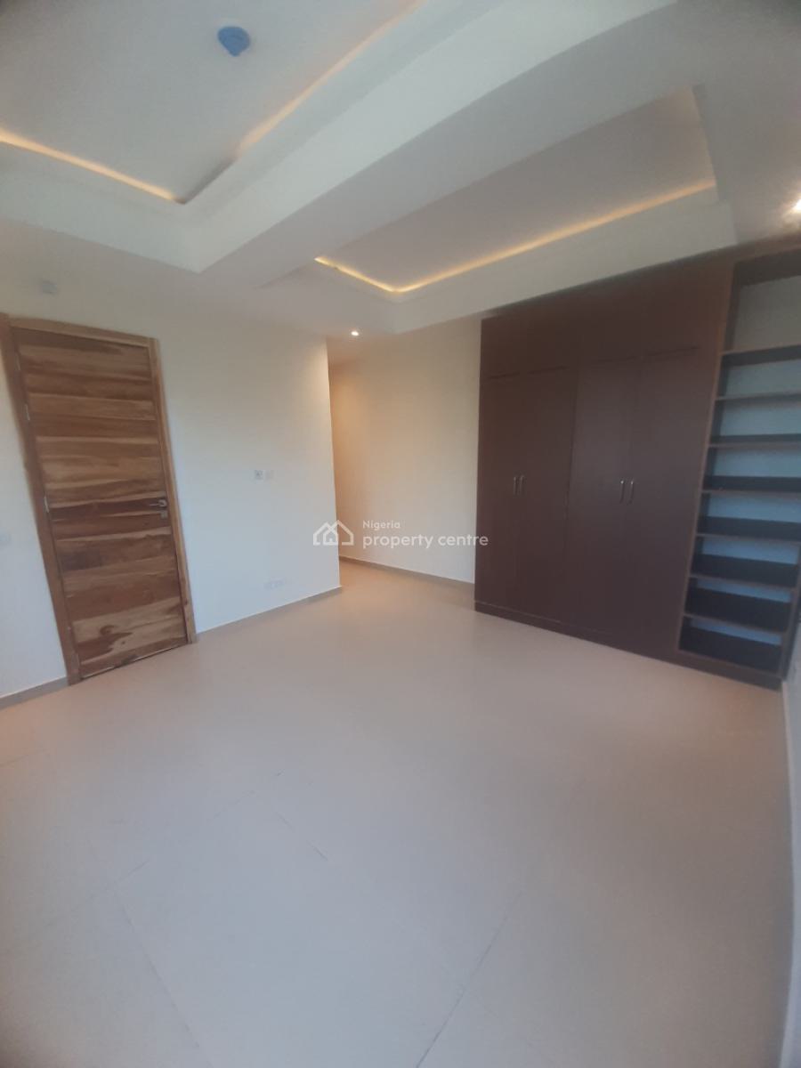 Newly Built and Serviced with 24/7 Power Supply 2 Bedroom En-suite Fla, Victoria Island (vi), Lagos, Flat / Apartment for Rent