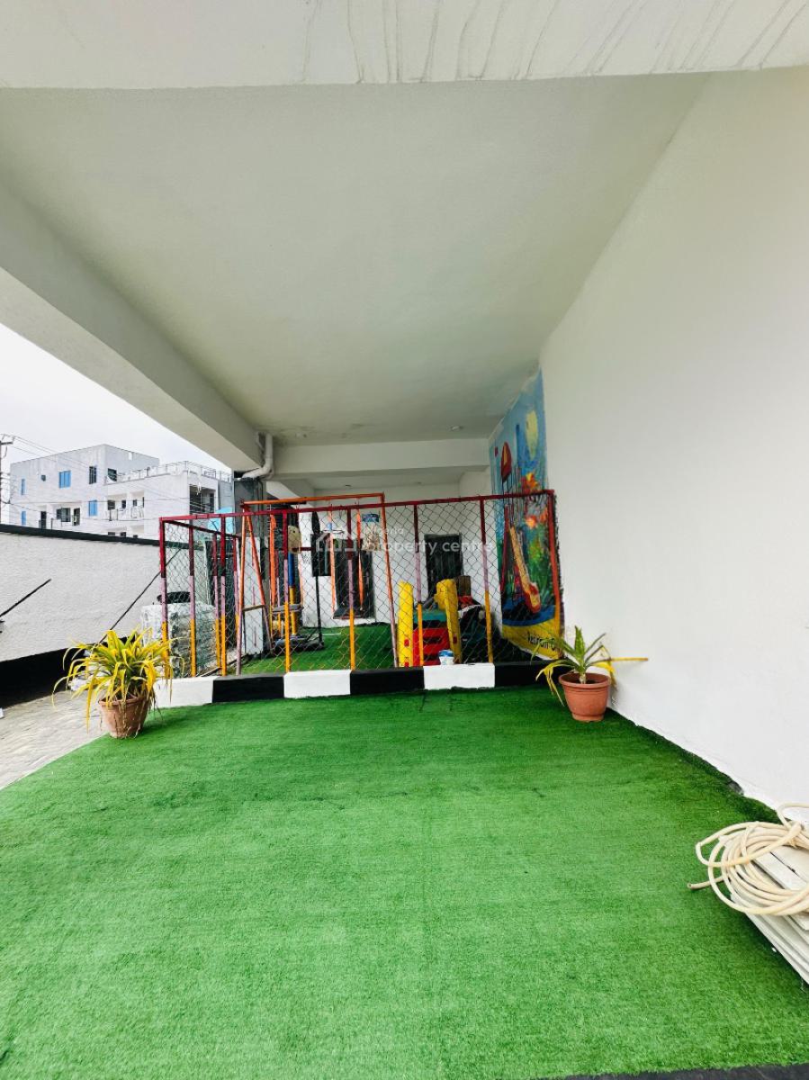 Beautifully Built 2 Bedroom Apartment with Pool, Gym & Playground, Ologolo, Lekki, Lagos, Flat / Apartment for Sale