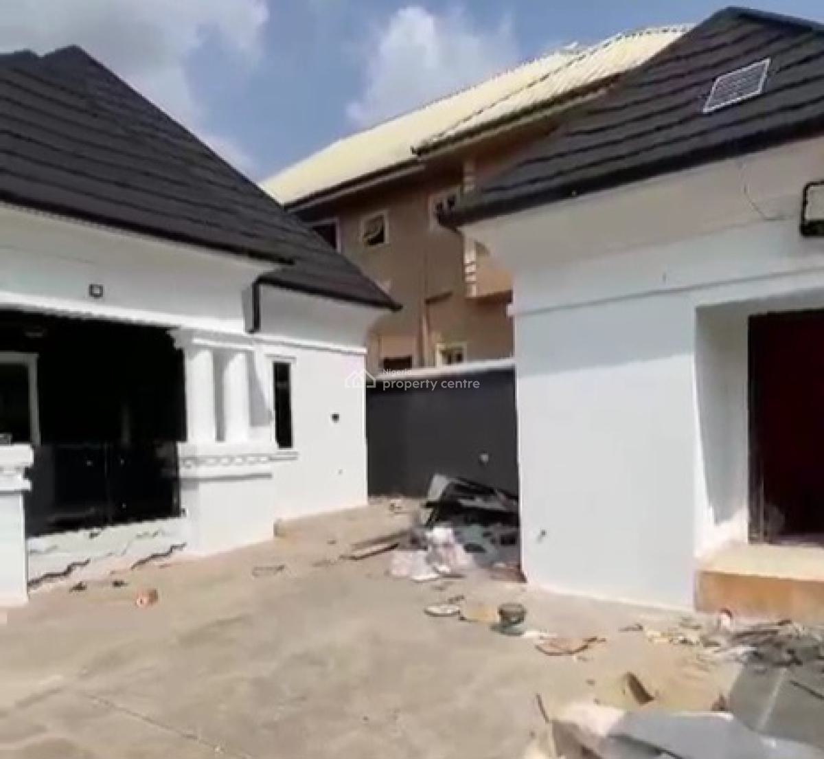 Luxury 4 Bedrooms Bungalow on 80ft By 100ft Land, Omogiate Street Off, Benin, Oredo, Edo, House for Sale