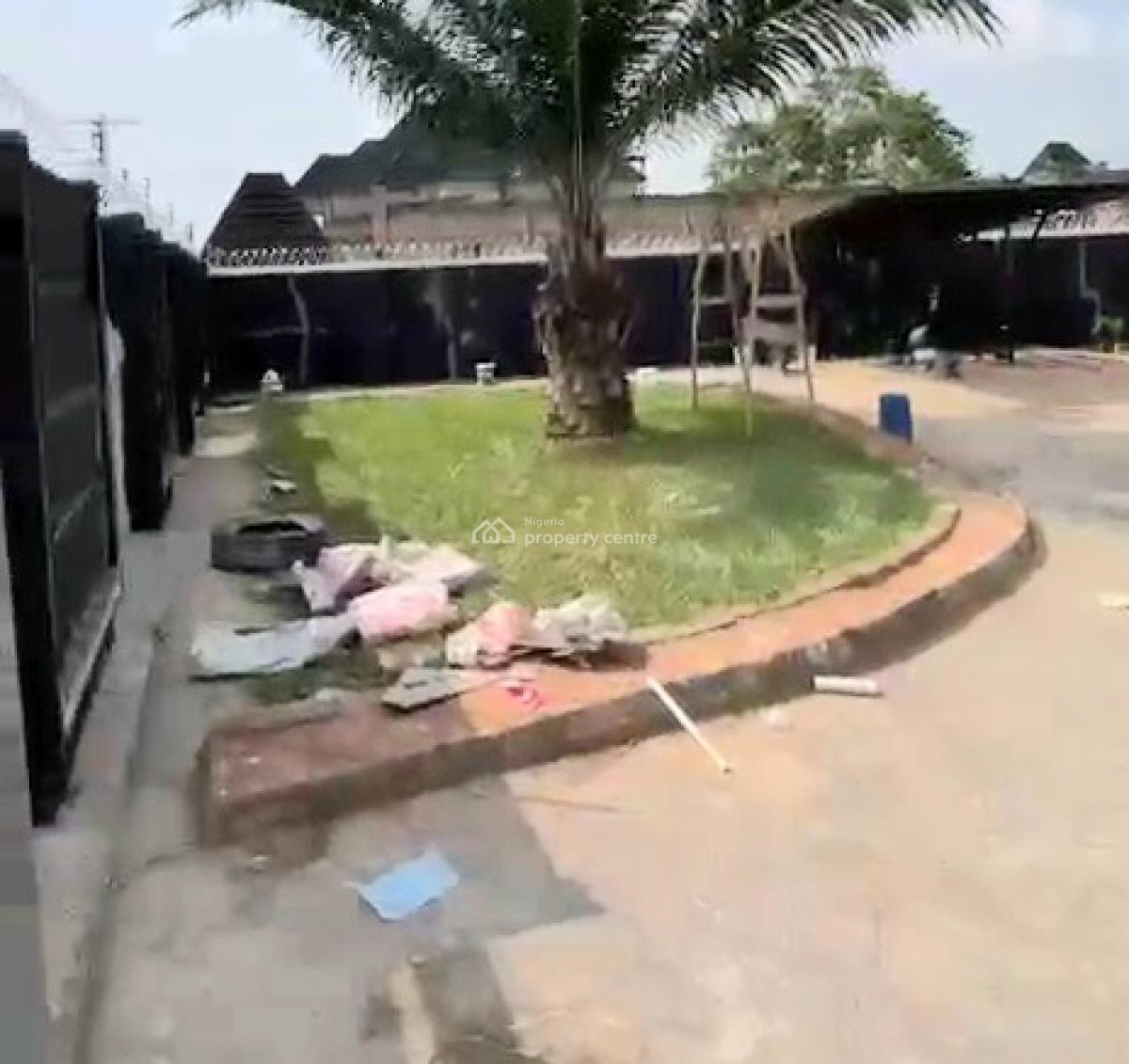 Luxury 4 Bedrooms Bungalow on 80ft By 100ft Land, Omogiate Street Off, Benin, Oredo, Edo, House for Sale