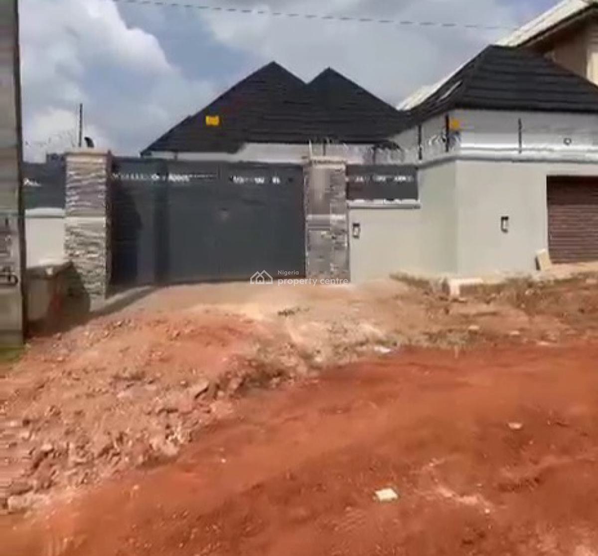 Luxury 4 Bedrooms Bungalow on 80ft By 100ft Land, Omogiate Street Off, Benin, Oredo, Edo, House for Sale