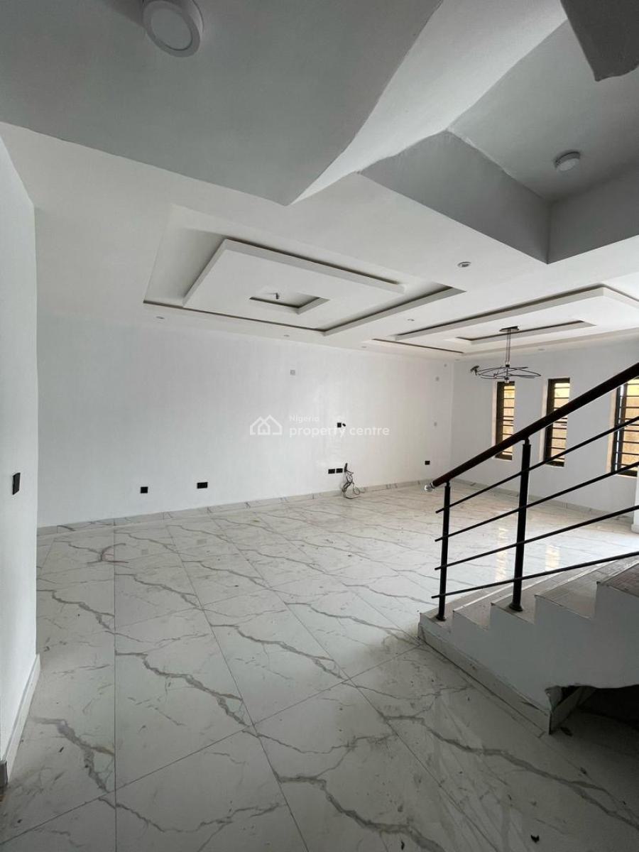 3 Bedroom Duplex with Modern Amenities in a Secured Neighborhood, 3 Bedroom Duplex with Modern Amenities in a Secured Neighborhood, Ikota, Lekki, Lagos, Terraced Duplex for Sale