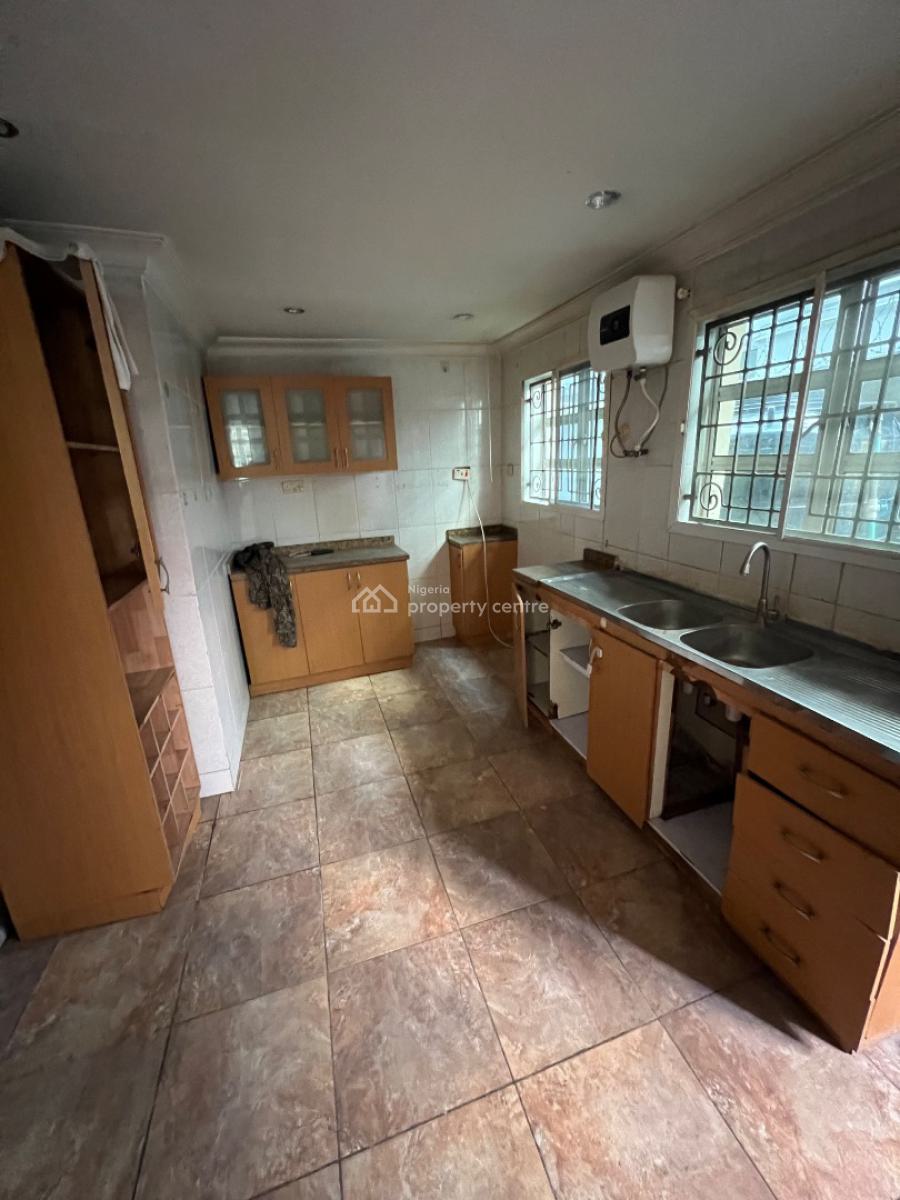 5-bedroom Semi-detached Duplex (residential Or Commercial Use Allowed), Lekki Phase 1, Lekki, Lagos, House for Rent