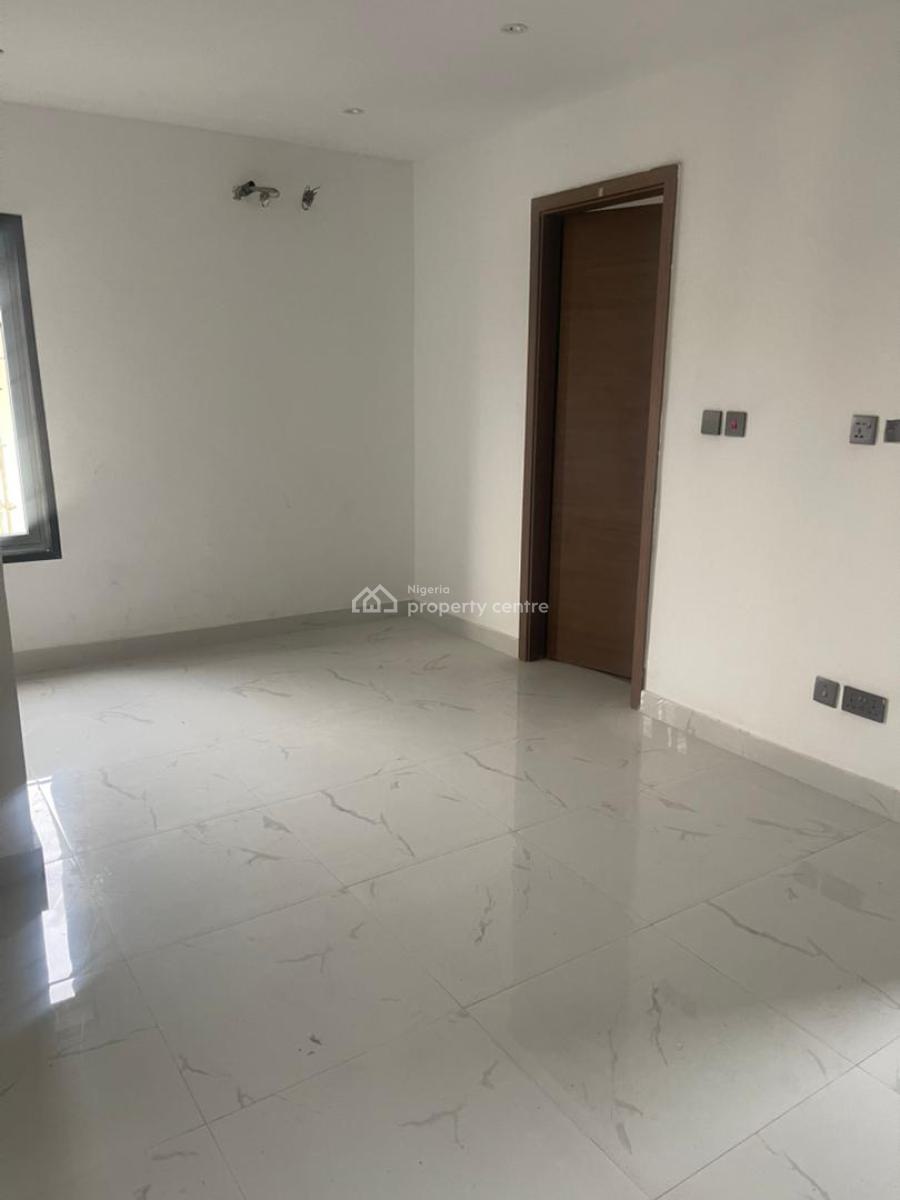 Newly Built 2 Bedroom Apartment, Off Awokowo Road. Ikoyi, Ikoyi, Lagos, Flat / Apartment for Sale