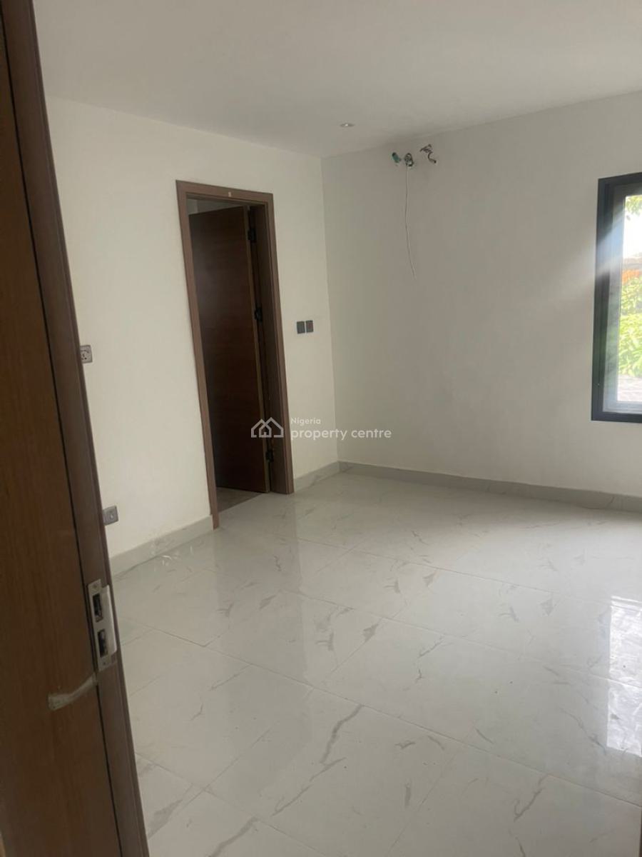 Newly Built 2 Bedroom Apartment, Off Awokowo Road. Ikoyi, Ikoyi, Lagos, Flat / Apartment for Sale