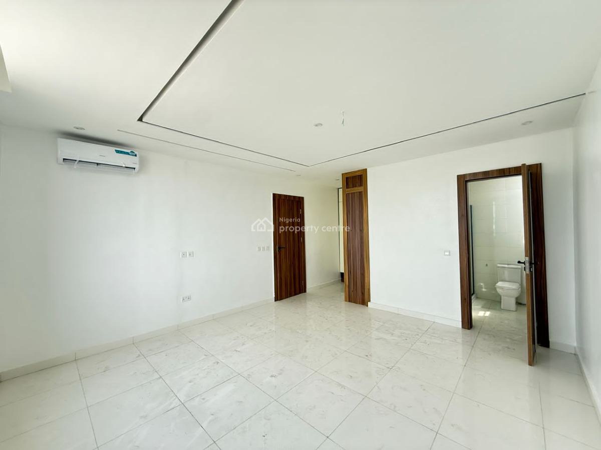 Contemporary 2 Bed Apartment with Elevator , Pool & Gym ️, Lekki Phase 1, Lekki, Lagos, Flat / Apartment for Sale