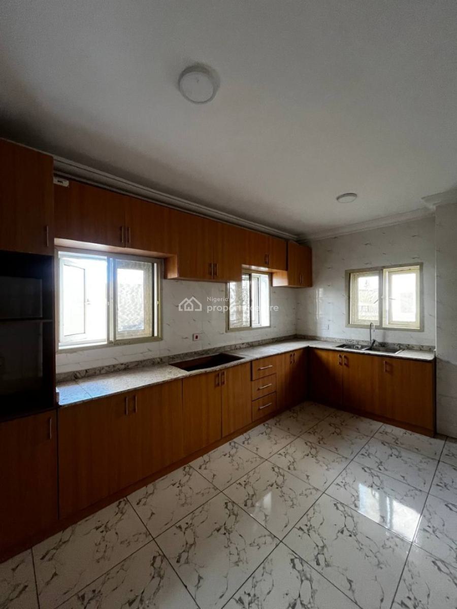 5 Bedroom Detached House with a  Bq, Igbo Efon, Lekki, Lagos, Detached Duplex for Sale