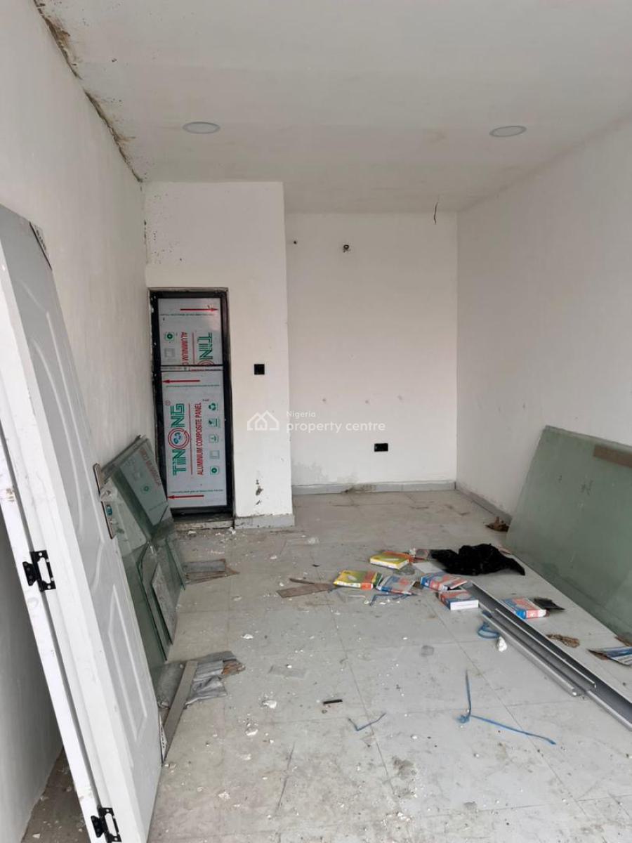 Strategically Located Shop, Thomas Estate, Ajah, Lagos, Shop for Rent