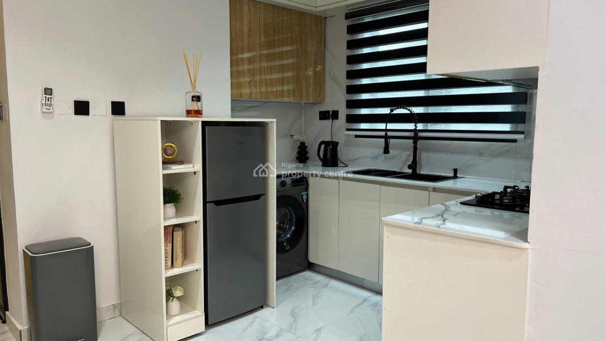 2 Bedroom Apartment with Breakfast, Ladoke Akintola Road, Ikeja Gra, Ikeja, Lagos, Flat / Apartment Short Let