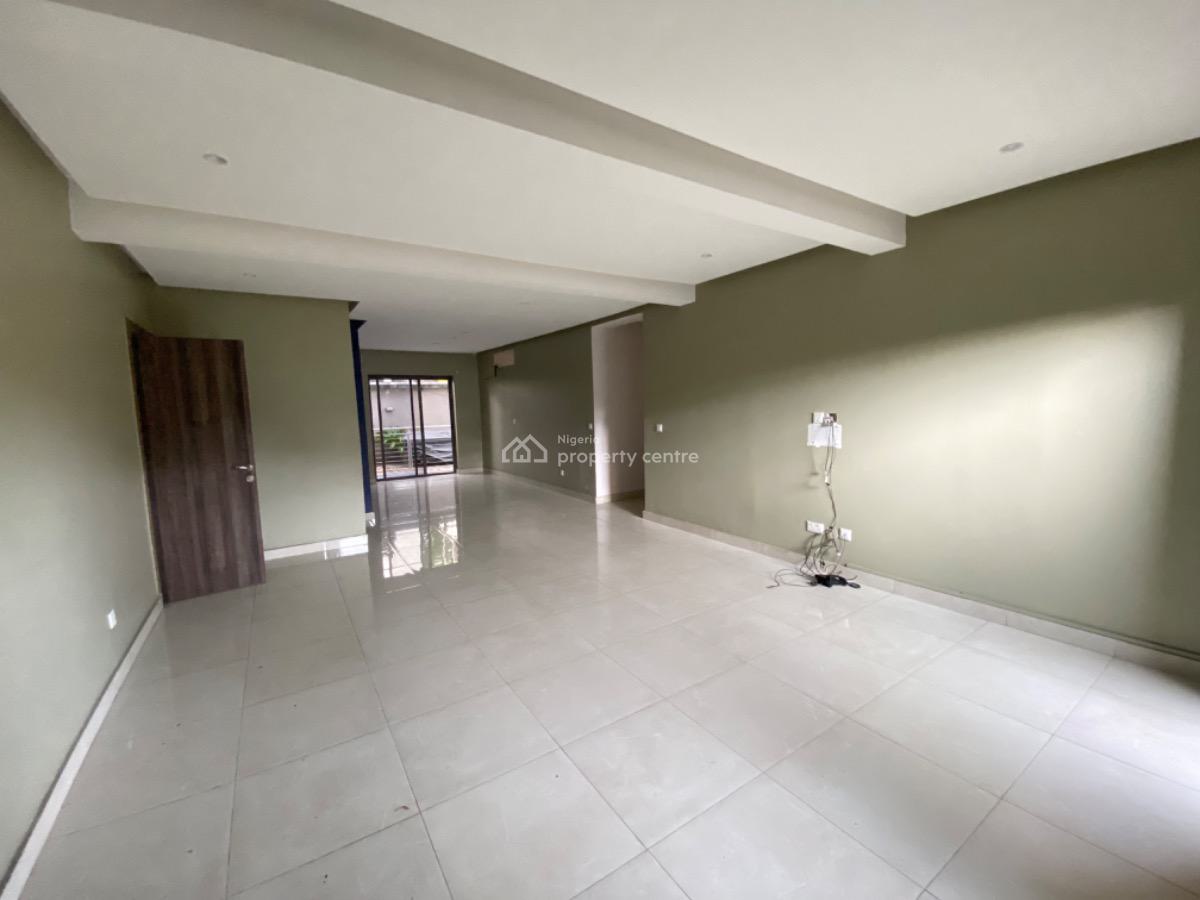 Well Maintained 3 Bedrooms Flat with 1 Bq, Ikoyi, Lagos, Flat / Apartment for Rent