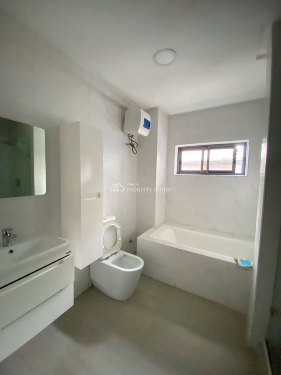 Well Maintained 3 Bedrooms Flat with 1 Bq, Ikoyi, Lagos, Flat / Apartment for Rent