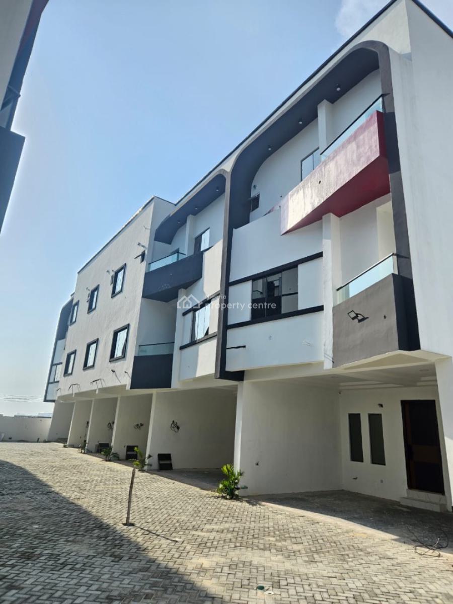 Well-fitted Two-bedroom Duplex, Chevron Toll Gate, Lekki, Lagos, Terraced Duplex for Sale