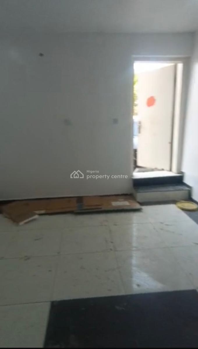 Standard and Specious Studio Apartment Available, Chevyview Estate Chevron, Lekki, Lagos, Flat / Apartment for Rent