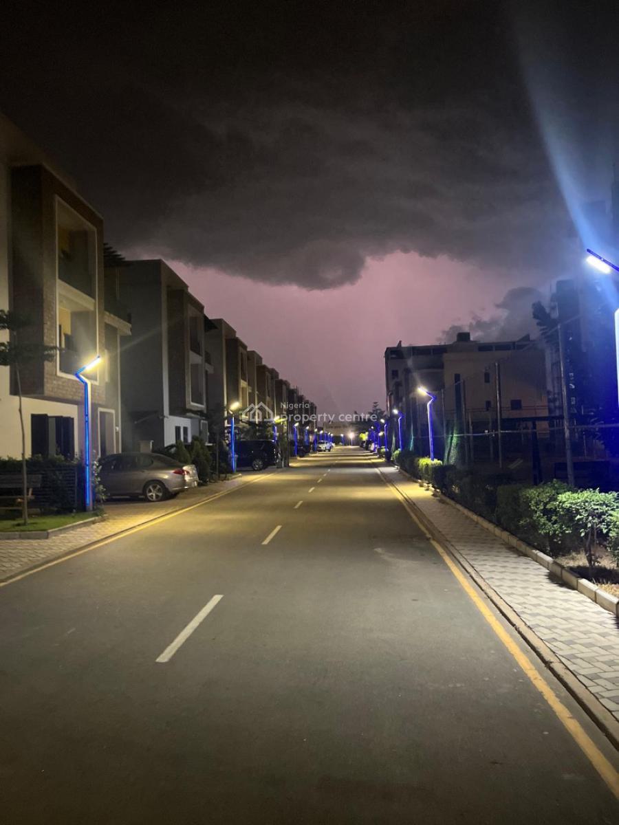 Luxury Smart 3 Bedroom Furnished and Service Apartment, By Crossgroove, Wuye, Abuja, Flat / Apartment Short Let