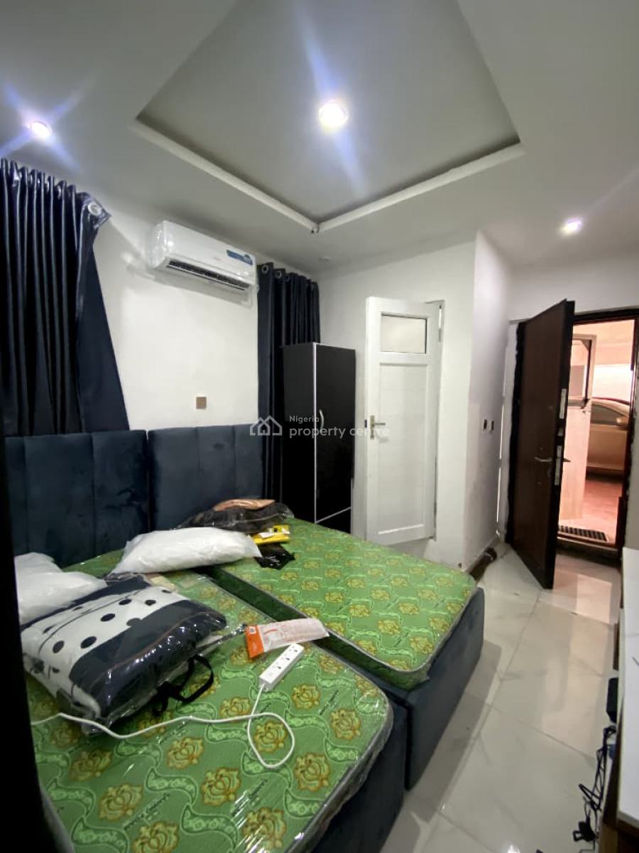 Lovely 1bedroom Mini Flat in a Secure Estate, Ikate, Lekki, Lagos, Mini Flat (room and Parlour) for Rent