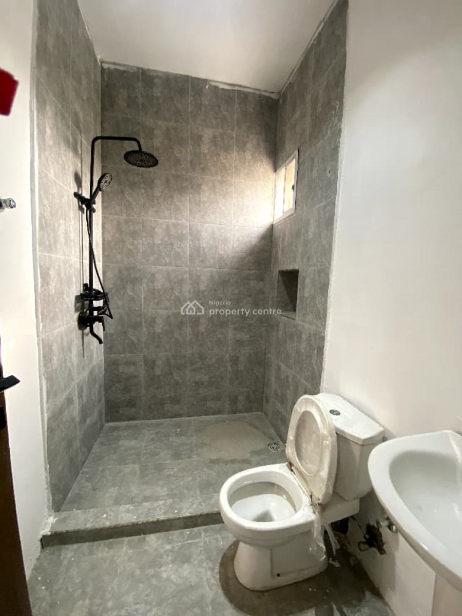 Lovely 2 Bedroom  Apartment with Swimming Pool in a Secure Estate, Ikate, Lekki, Lagos, Flat / Apartment for Rent