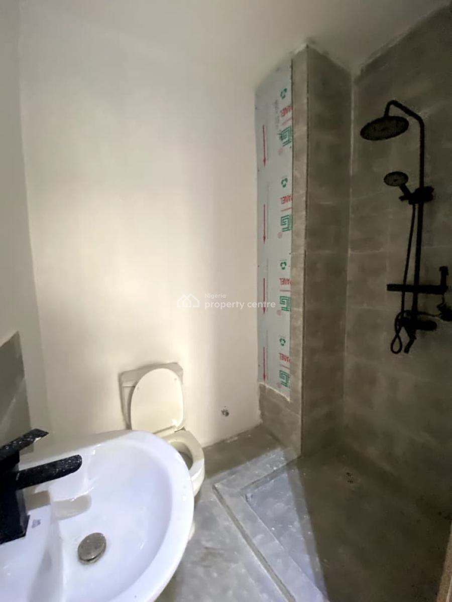 Lovely 2 Bedroom  Apartment with Swimming Pool in a Secure Estate, Ikate, Lekki, Lagos, Flat / Apartment for Rent