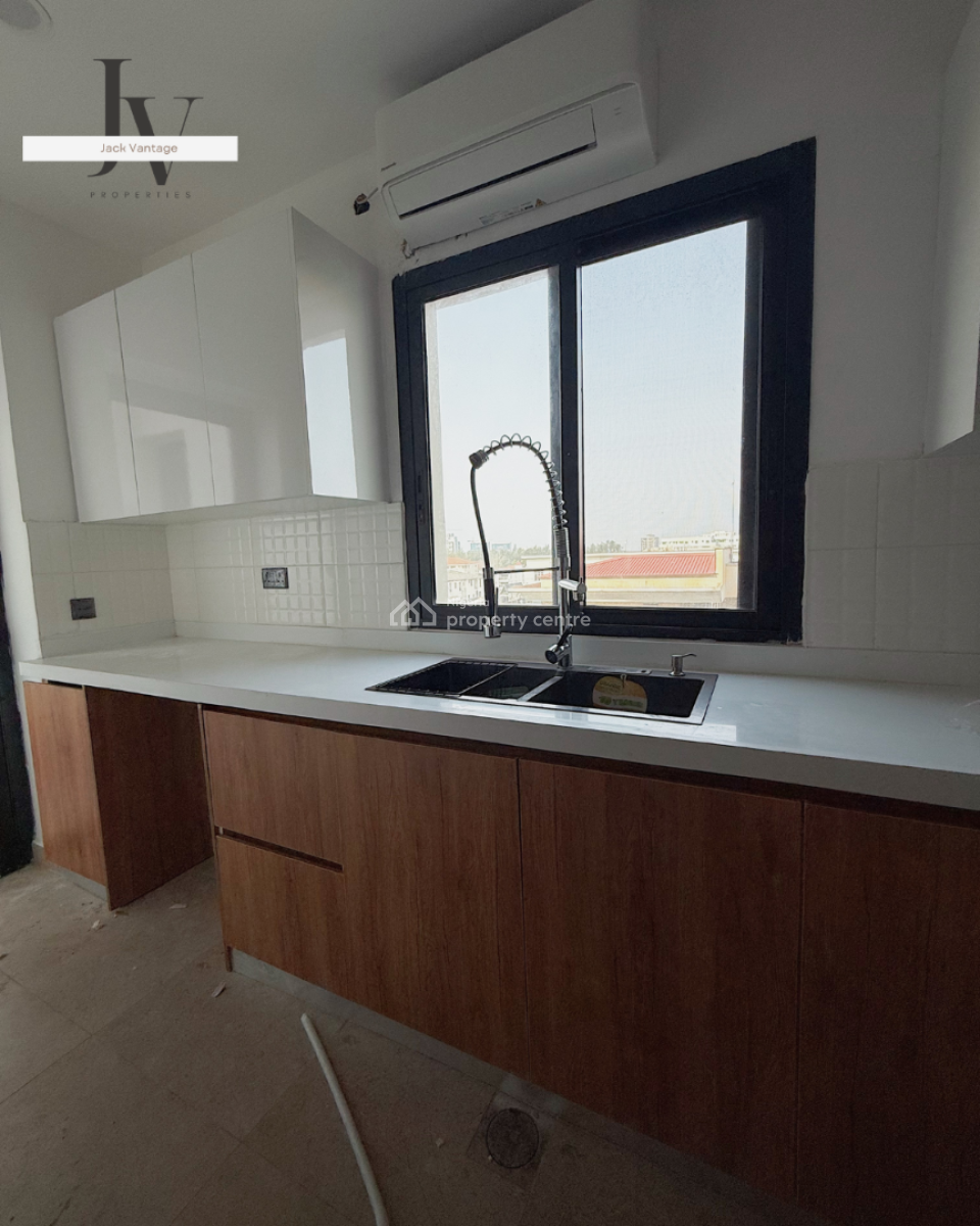 Luxurious 4-bedroom Apartment, Banana Island, Ikoyi, Lagos, Flat / Apartment for Rent