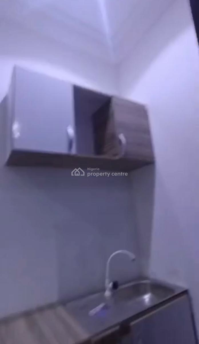 Selfcon Available  with Open Plan Kitchen, Chevron Bera Estate, Lekki Expressway, Lekki, Lagos, Self Contain (single Rooms) for Rent