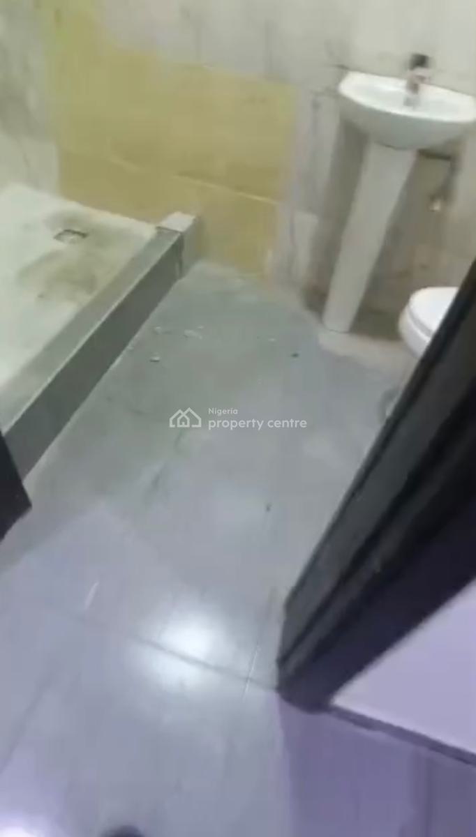 Selfcon Available  with Open Plan Kitchen, Chevron Bera Estate, Lekki Expressway, Lekki, Lagos, Self Contain (single Rooms) for Rent