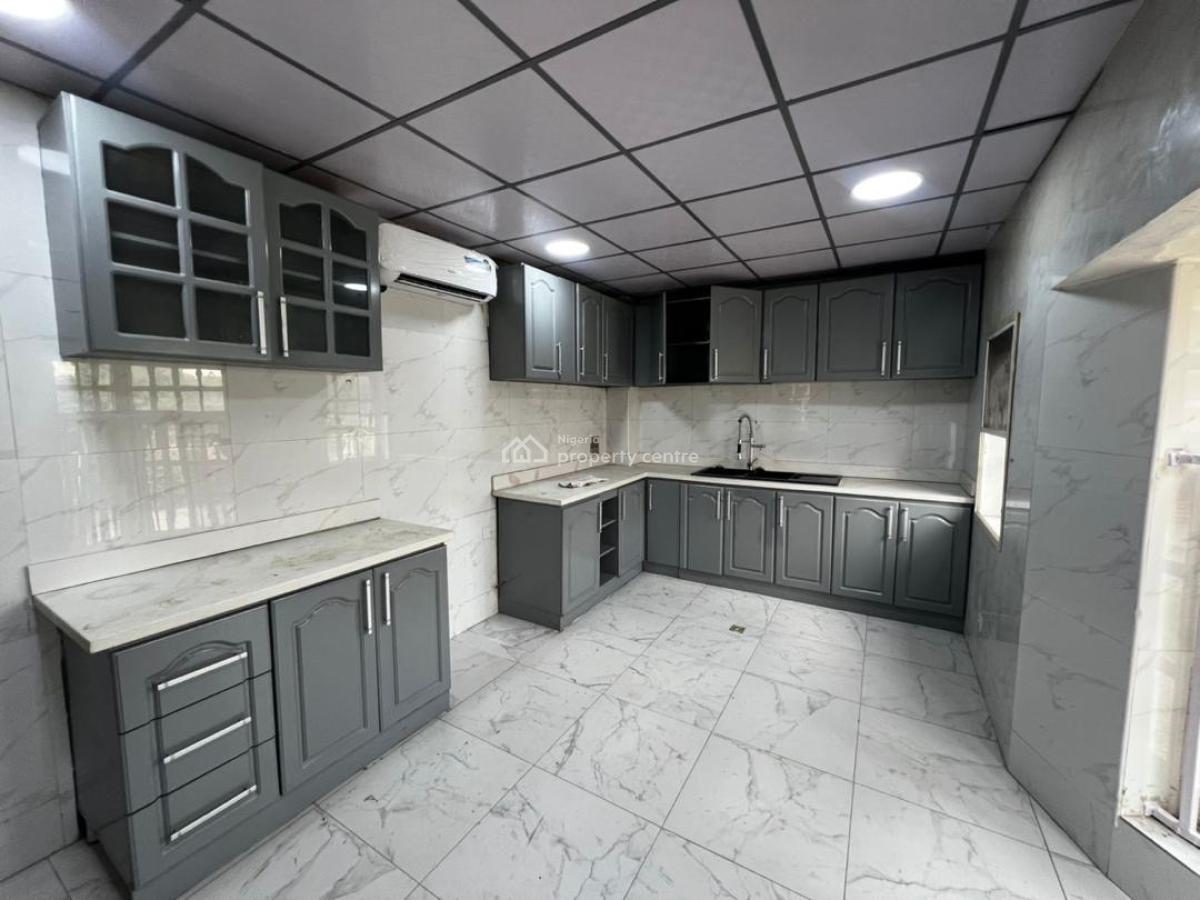 Luxury 4 Bedrooms Terraced Duplex 2 Rooms Bq, Ikoyi, Lagos, Terraced Duplex for Rent