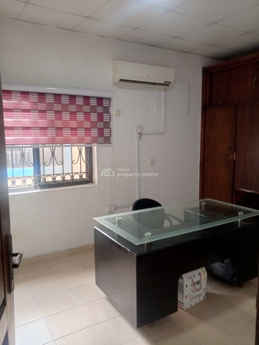 Comfortable Office Space, Ikota Villa Estate, Lekki, Lagos, Office Space for Rent