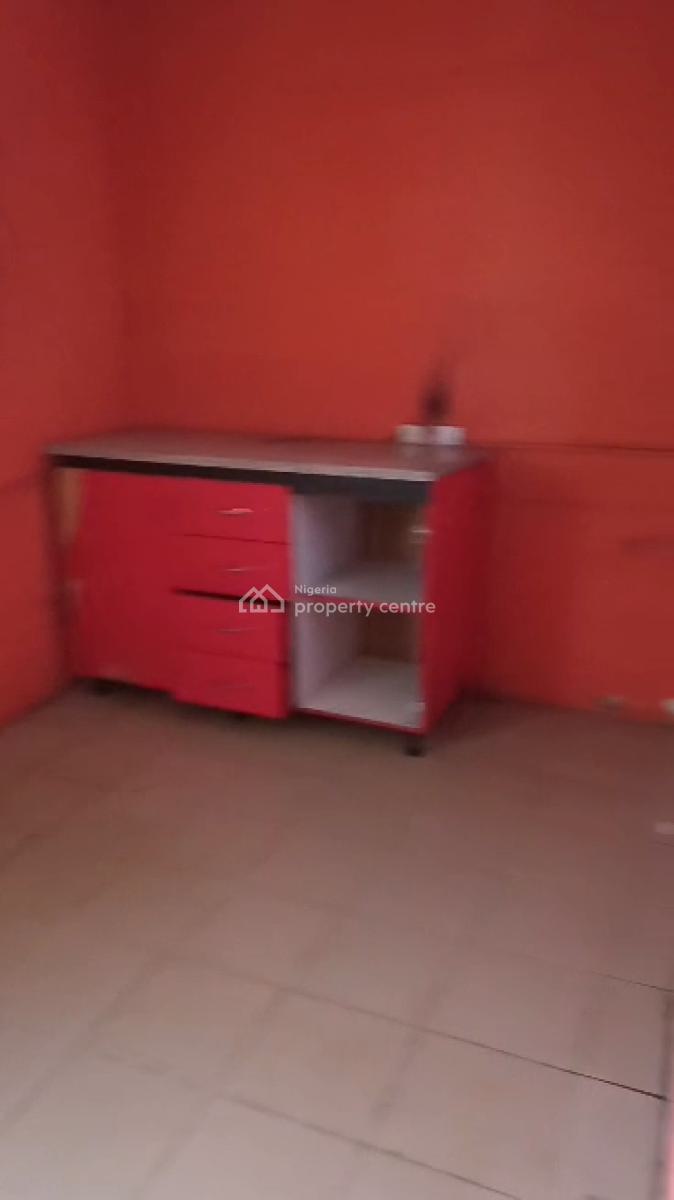 Compact 2 Bedroom Apartment (upstairs), Off Toyin Street, Ikeja, Lagos, Flat / Apartment for Rent