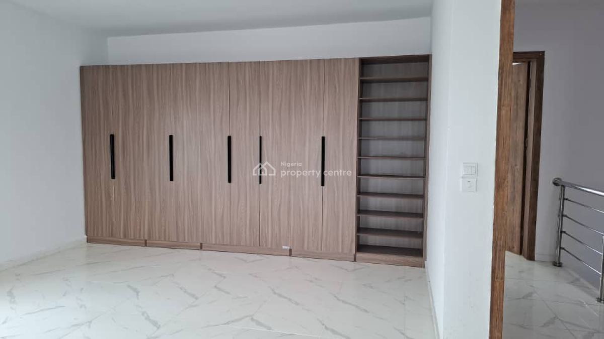 5 Bedrooms Serviced Terraced Duplex, Waterfront, Off Admiralty Road, Lekki Phase 1, Lekki, Lagos, Terraced Duplex for Rent
